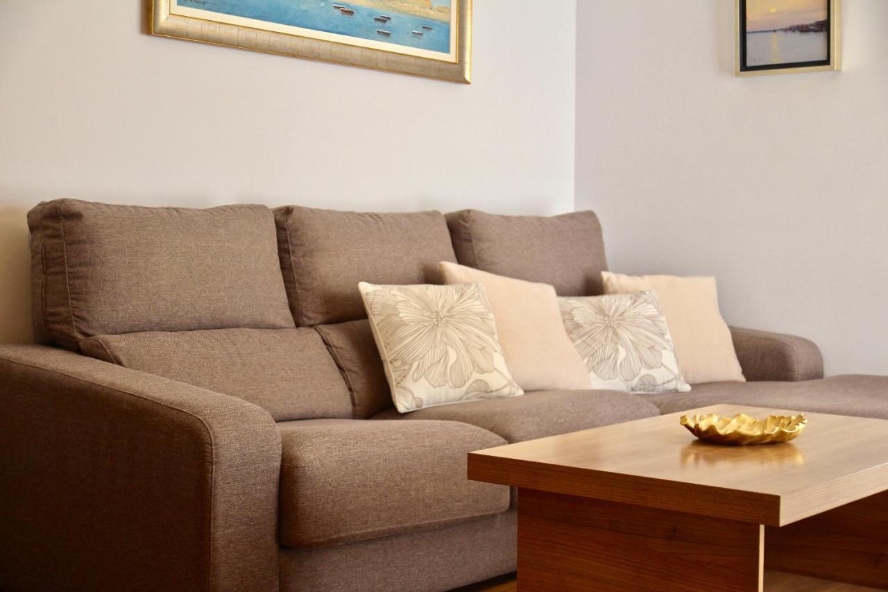 Apartamento Confortable Junto Al Mercado Cádiz Exteriör bild
