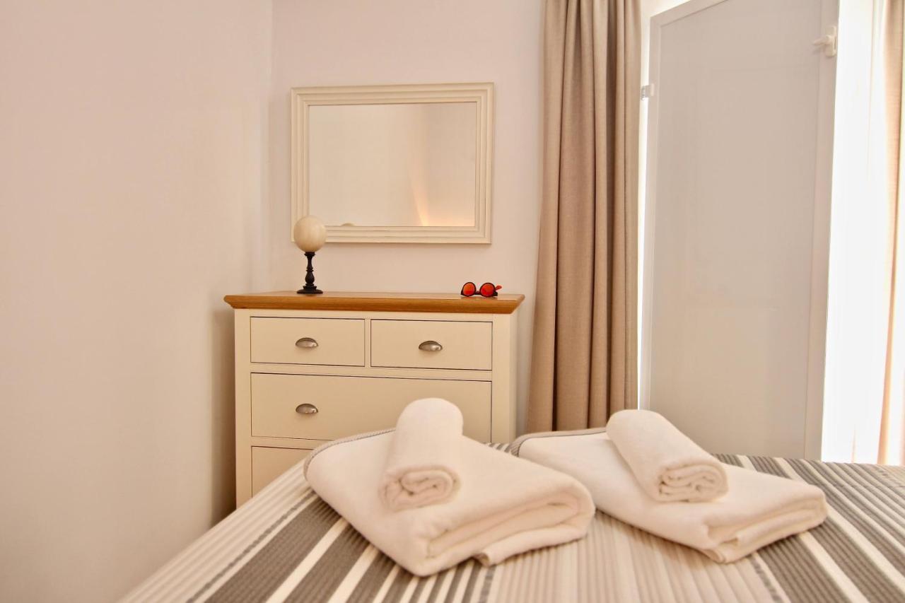 Apartamento Confortable Junto Al Mercado Cádiz Exteriör bild